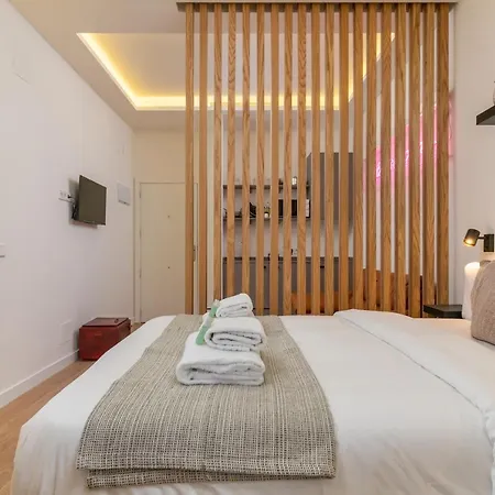 Apartamento De Diseno Puerta Del Sol Madrid Exterior photo